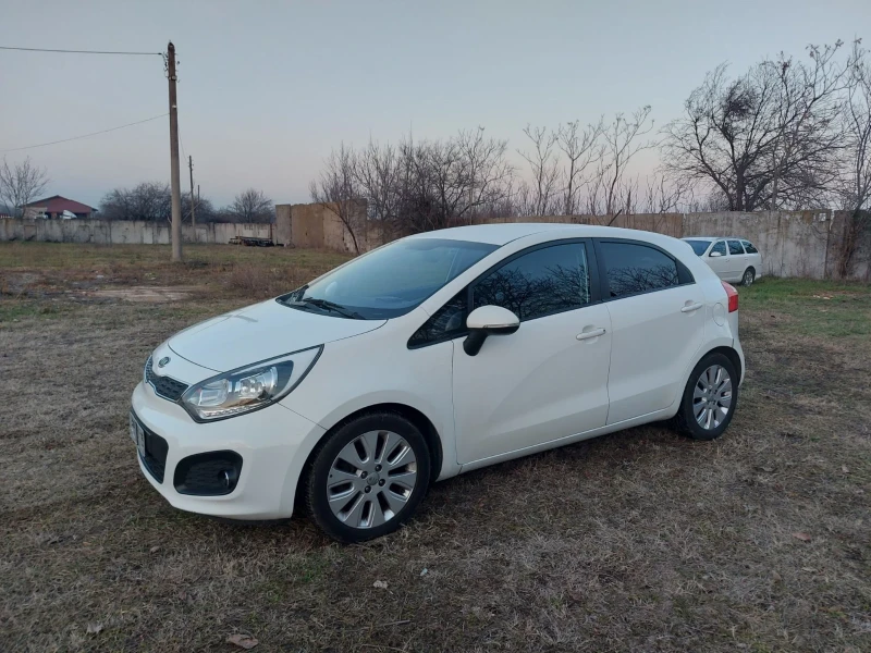 Kia Rio 1.4 CRDI, снимка 2 - Автомобили и джипове - 48797926