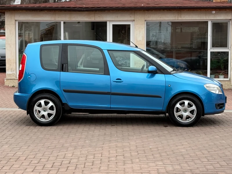 Skoda Roomster 1.2 ПЕРФЕКТЕН ФЕЙСЛИФТ, снимка 4 - Автомобили и джипове - 49524241