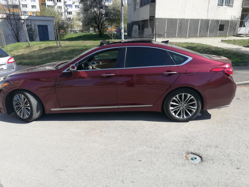 Hyundai Genesis, снимка 1 - Автомобили и джипове - 49607802