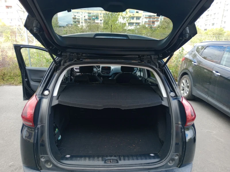 Peugeot 2008, снимка 7 - Автомобили и джипове - 52012326
