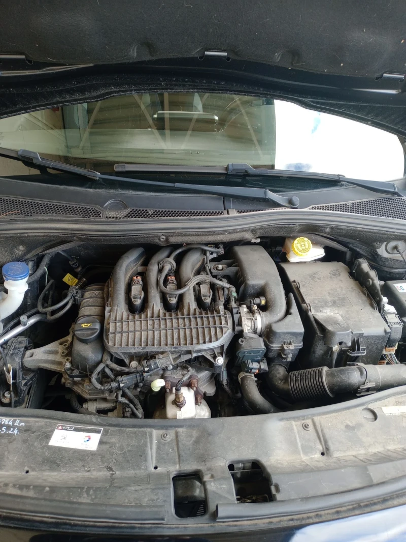 Peugeot 2008, снимка 13 - Автомобили и джипове - 52012326