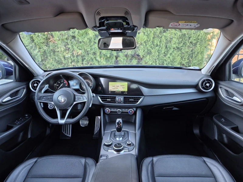 Alfa Romeo Giulia 2.2-JTD/180кс, снимка 7 - Автомобили и джипове - 52258400