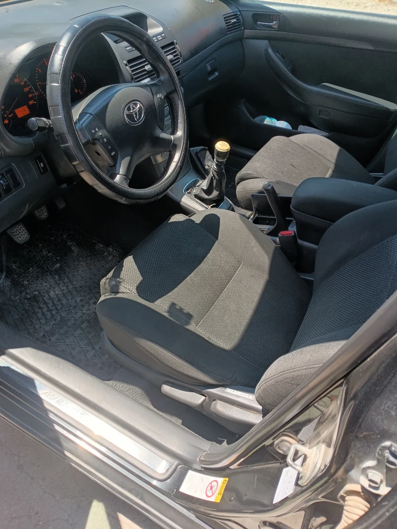 Toyota Avensis 22, снимка 6 - Автомобили и джипове - 52297160