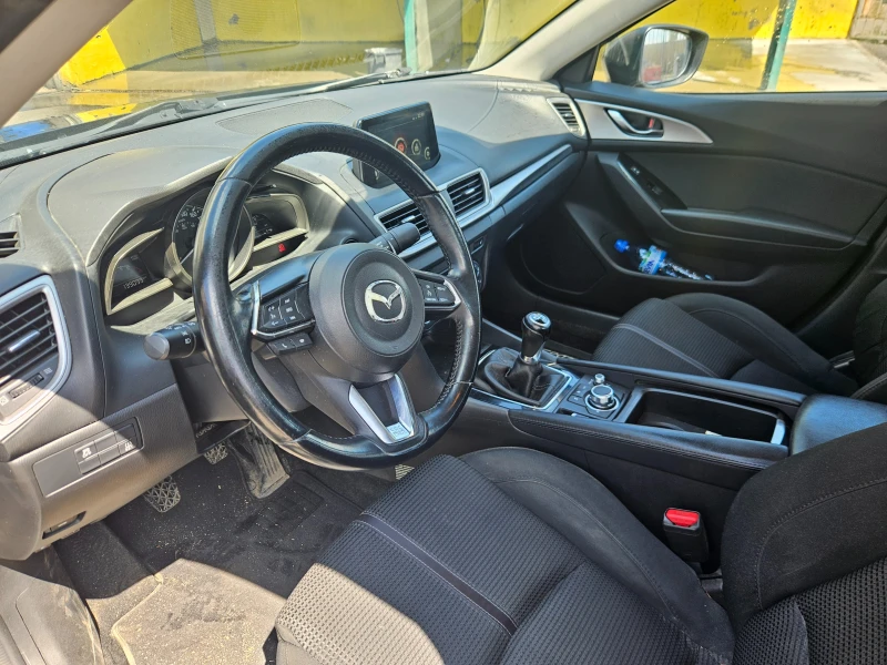 Mazda 3, снимка 12 - Автомобили и джипове - 52641843