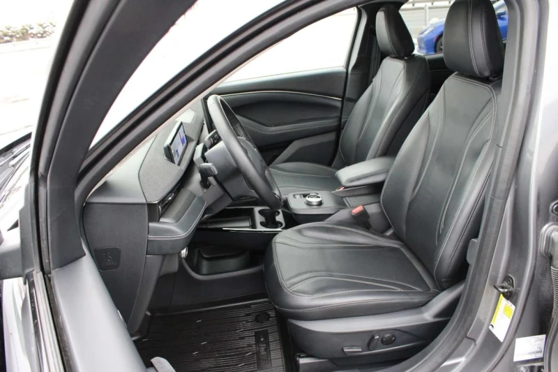 Ford Mustang Mach-E Premium X AWD | No Accident | Extended Range, снимка 17 - Автомобили и джипове - 53361131