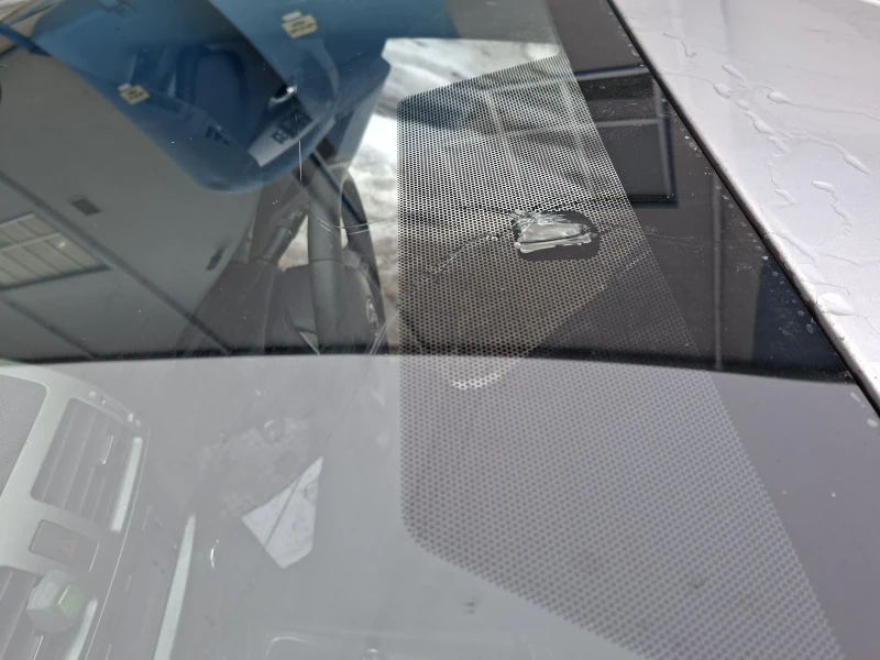 Toyota Avensis ДесенВолан, снимка 15 - Автомобили и джипове - 53517386