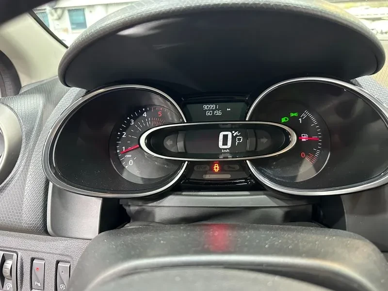 Renault Samsung Clio, снимка 8 - Автомобили и джипове - 54833265