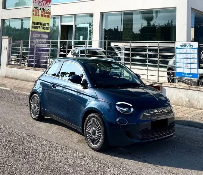 Fiat 500 ELECTRIC/Berlina/118HP/42kWh/19000km/TOP, снимка 3 - Автомобили и джипове - 54930199