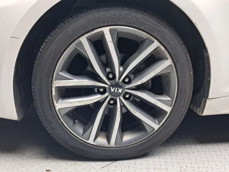 Kia K5 2.0 Automatic, снимка 5 - Автомобили и джипове - 55892296
