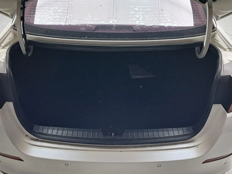 Kia K5 2.0 Automatic, снимка 17 - Автомобили и джипове - 55892296