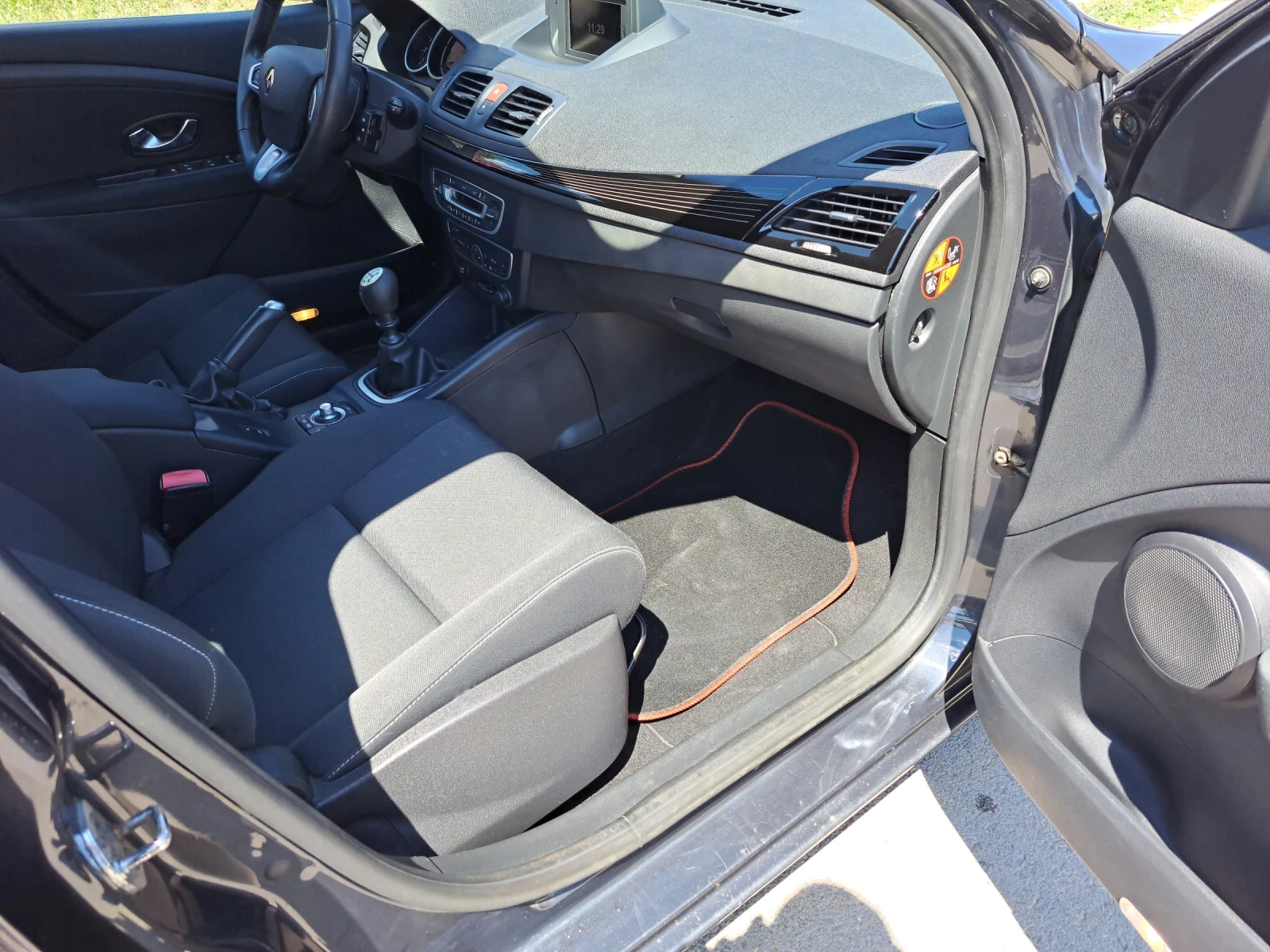 Renault Megane 1.5 DCI  NAVI | Mobile.bg   14