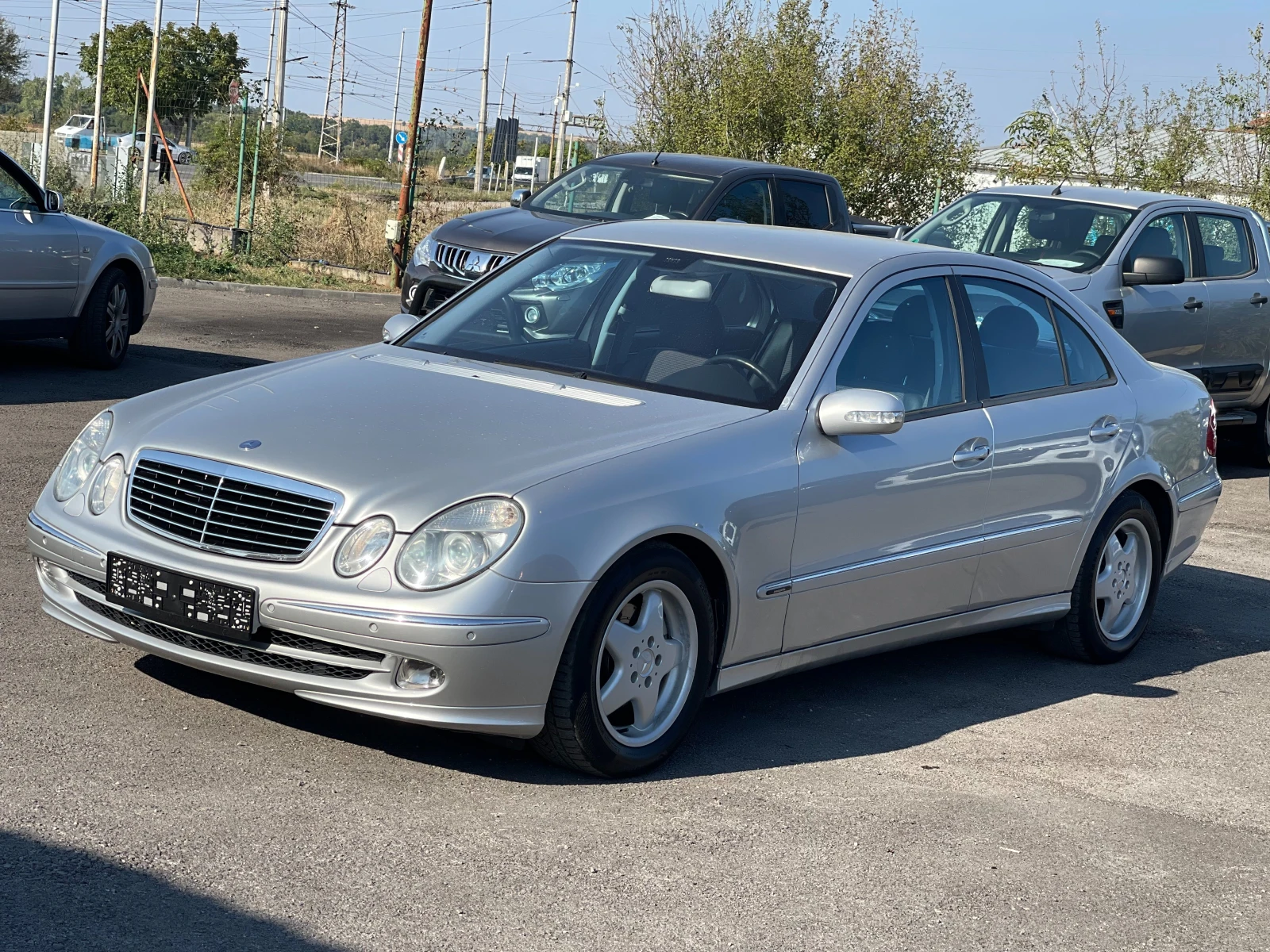 Mercedes-Benz E 270 CDi Avantgarde - изображение 2