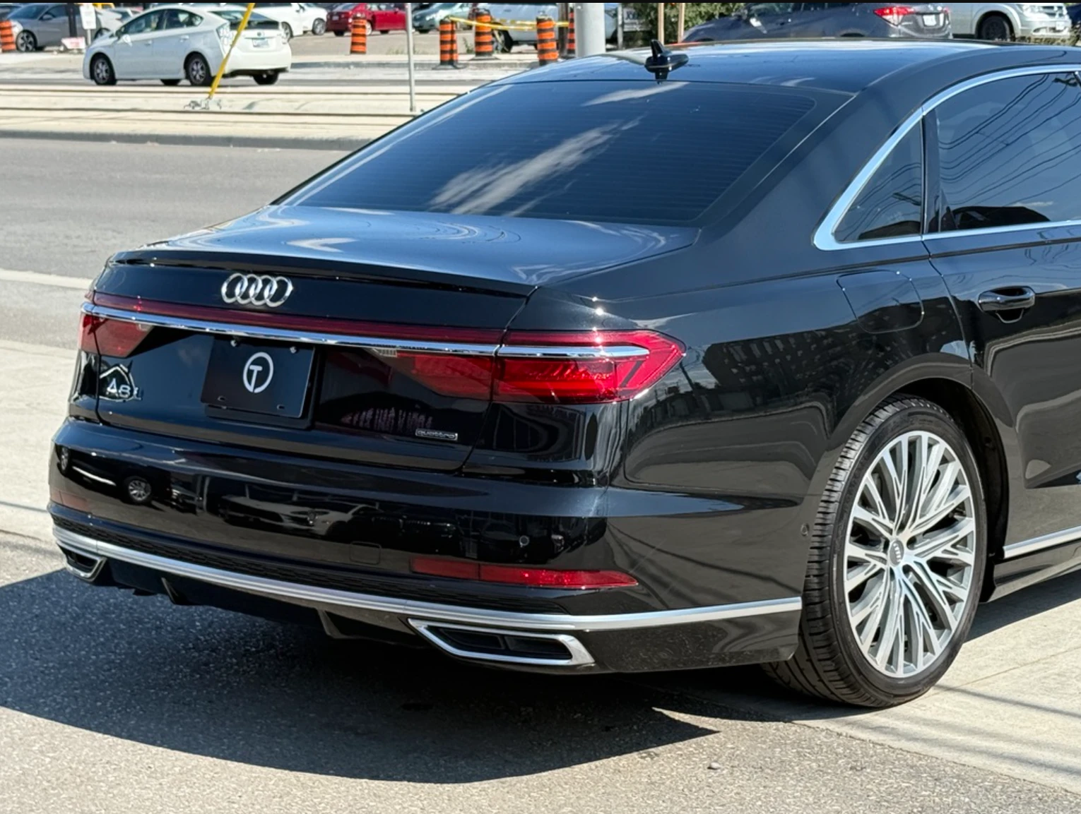 Audi A8 2019 Audi A8 LWB EXECUTIVE - изображение 4