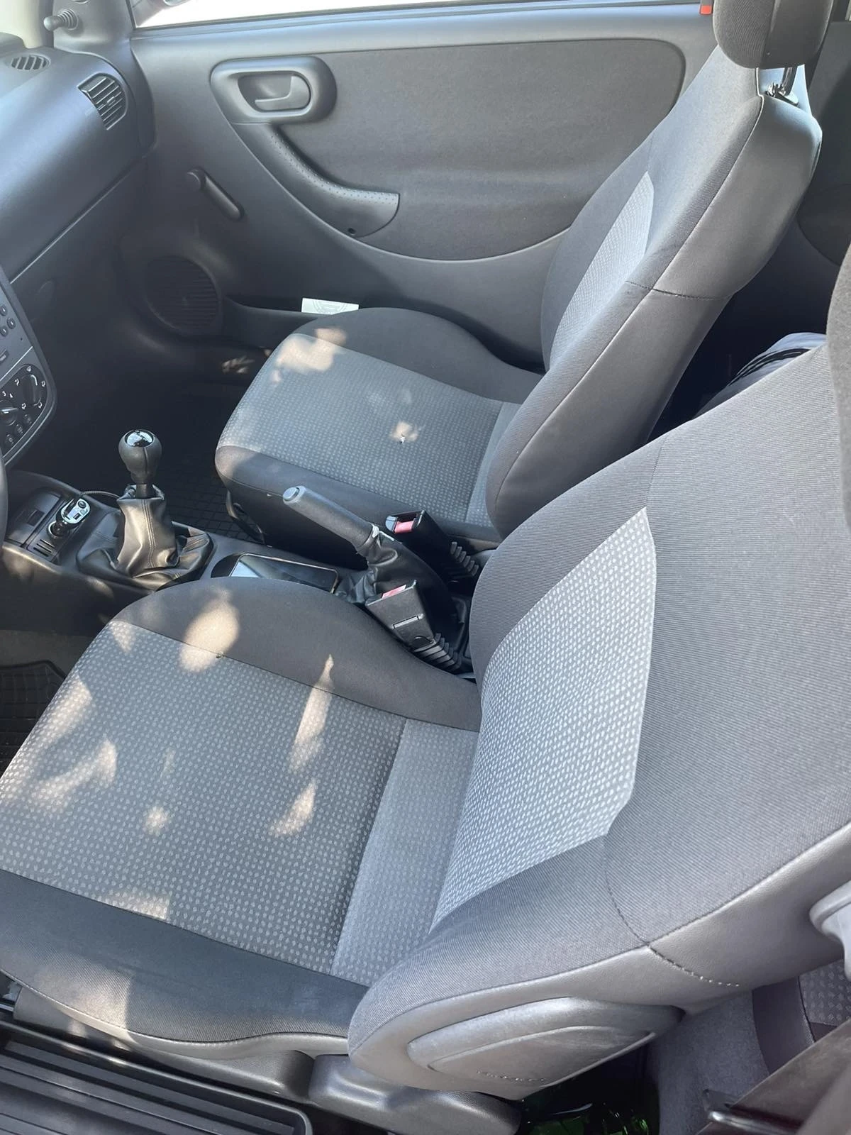 Opel Corsa 1.0 - изображение 7