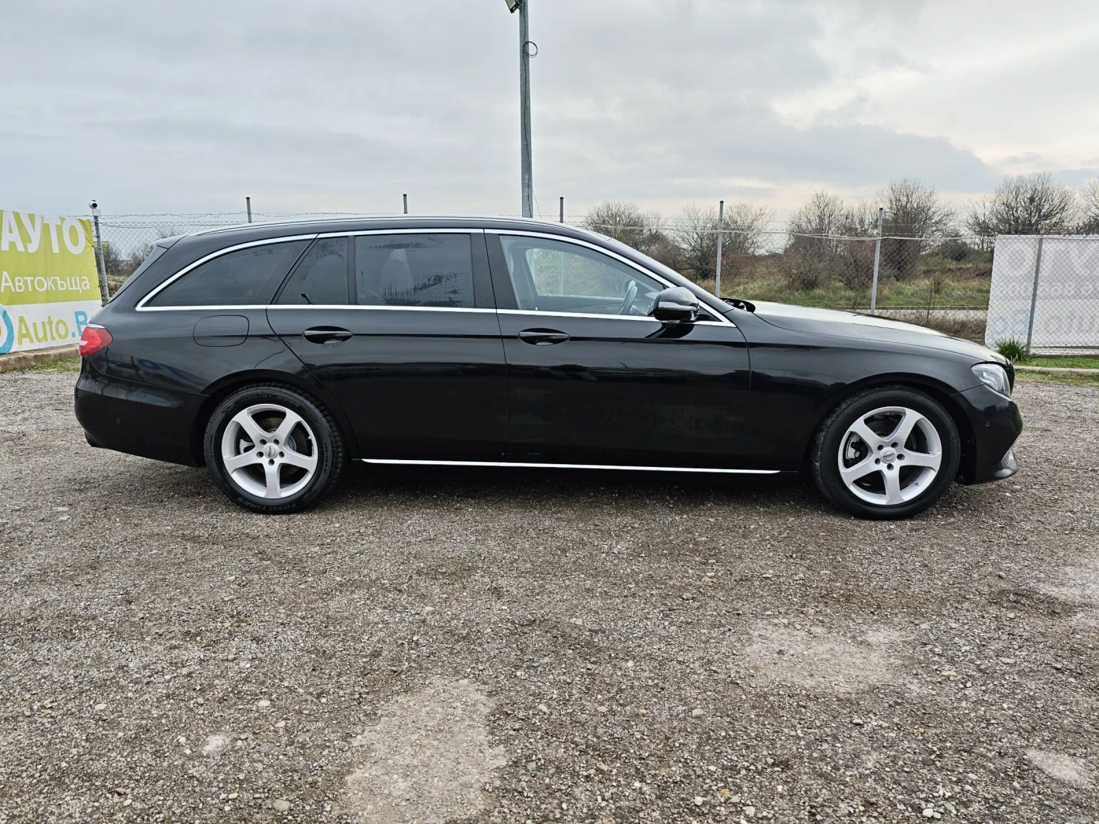 Mercedes-Benz E 220 FACE DIGITAL BURMASTER - изображение 4