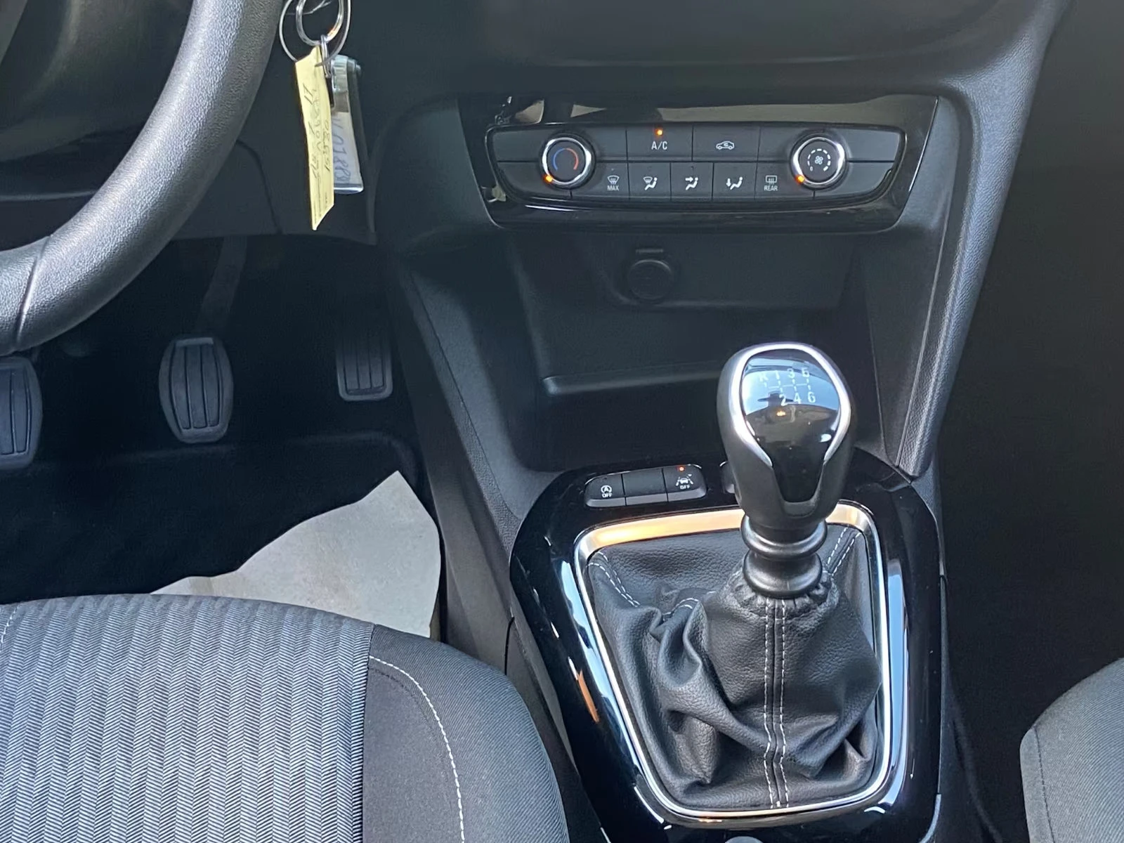 Opel Combo F-EDITION/102HP/TSR/Bluetooth/NAVI/LED/729v | Mobile.bg   11