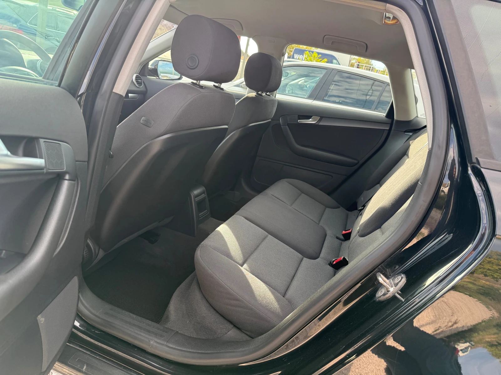 Audi A3 1.6TDi, FACELIFT,  | Mobile.bg   13