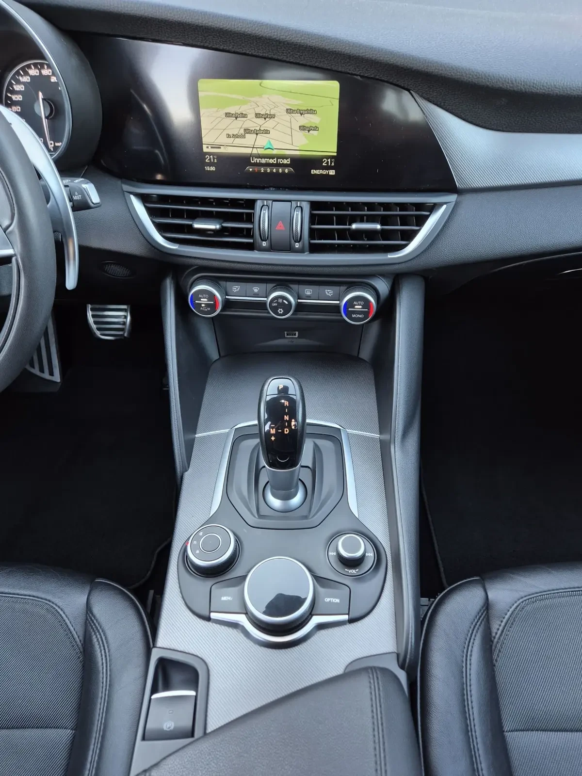 Alfa Romeo Giulia 2.2-JTD/180кс - изображение 8