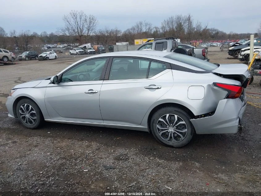 Nissan Altima 2.5L I-4 DI, DOHC, VVT, 188HP Front Wheel Drive | Mobile.bg � ����������� 6