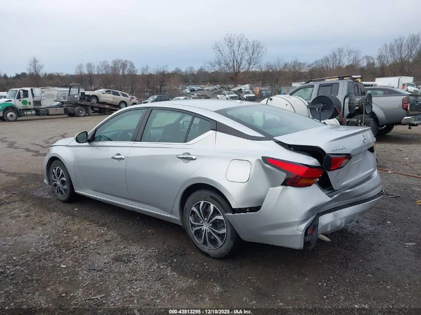 Nissan Altima 2.5L I-4 DI, DOHC, VVT, 188HP Front Wheel Drive | Mobile.bg � ����������� 8