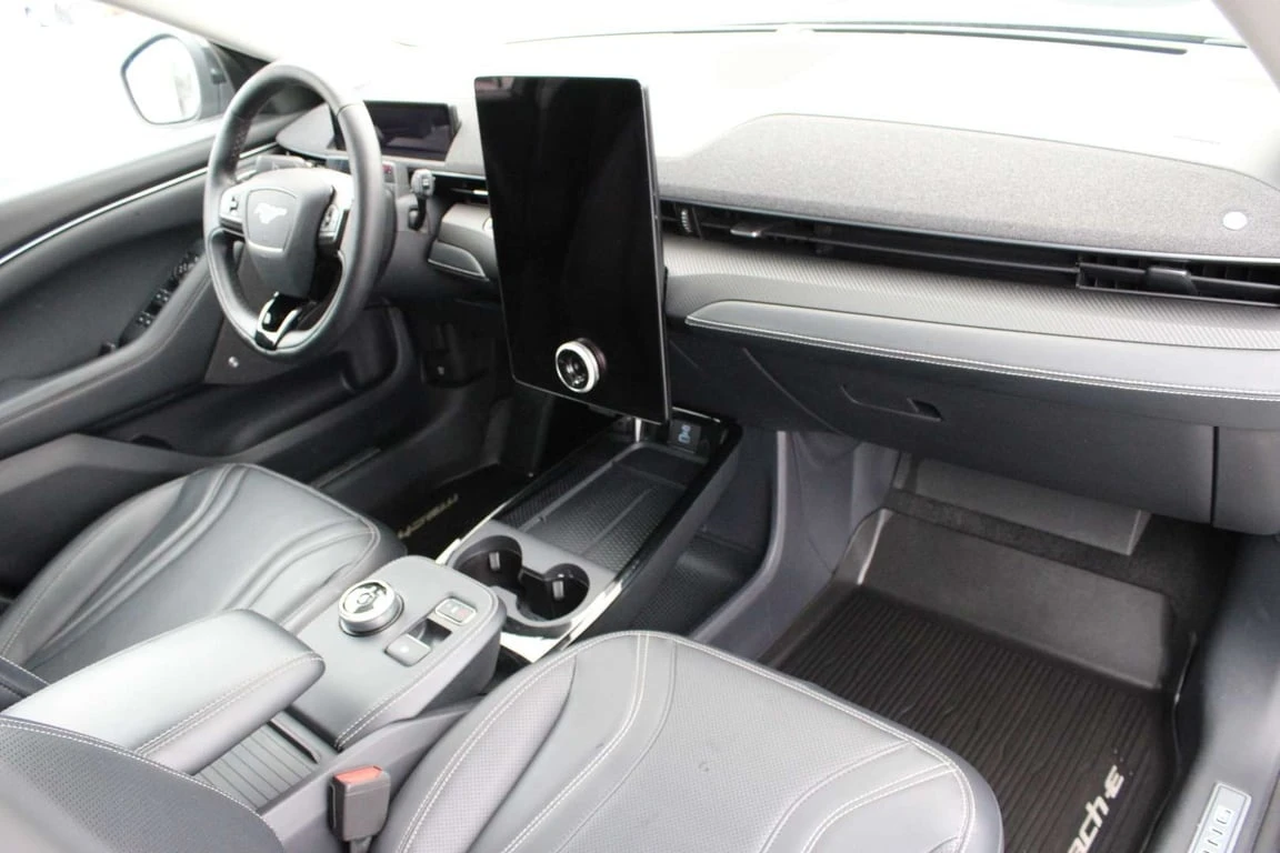 Ford Mustang Mach-E Premium X AWD | No Accident | Extended Range | Mobile.bg � ����������� 11