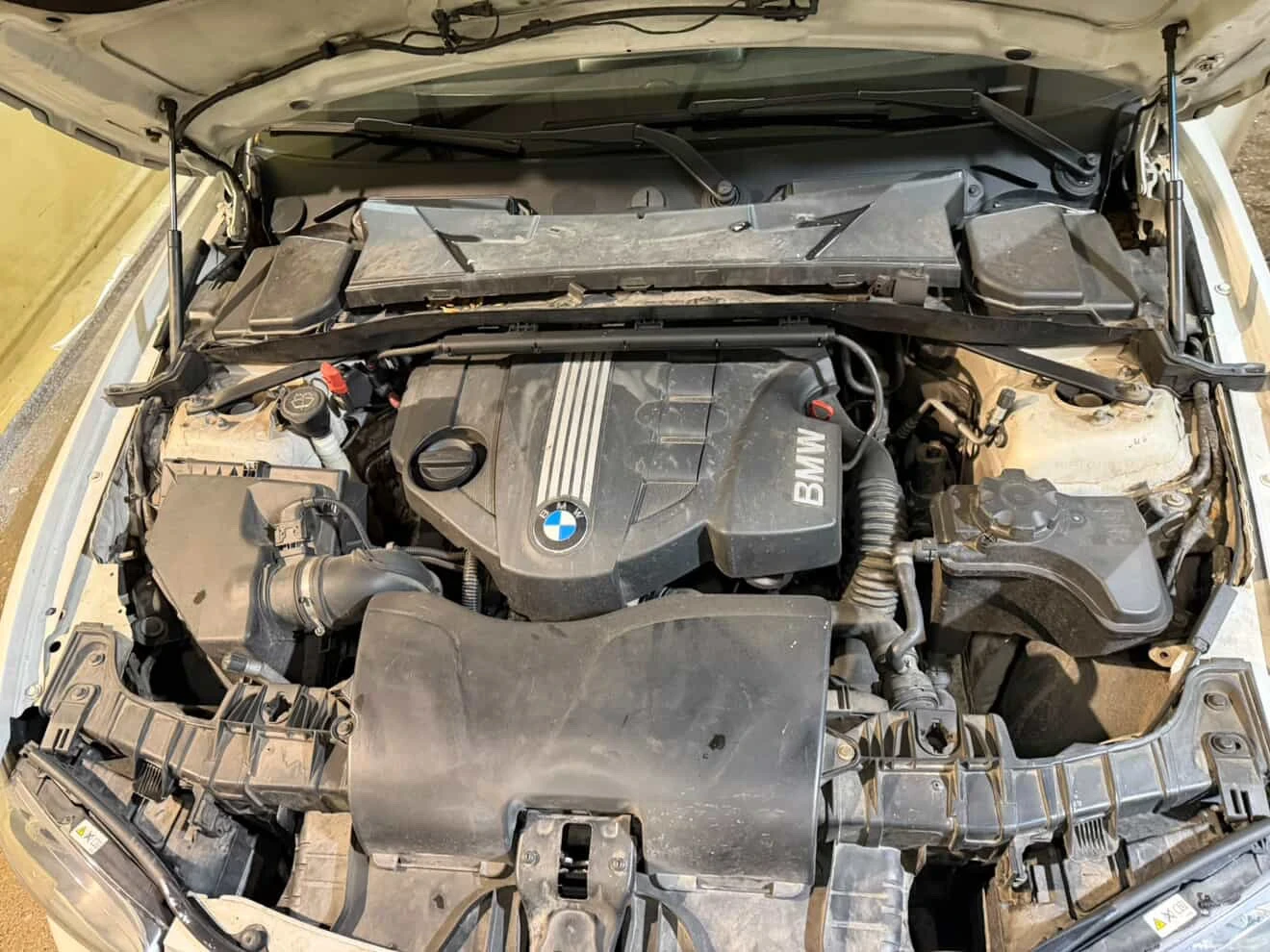 BMW 120 М Пакет , снимка 10 - Автомобили и джипове - 53761081