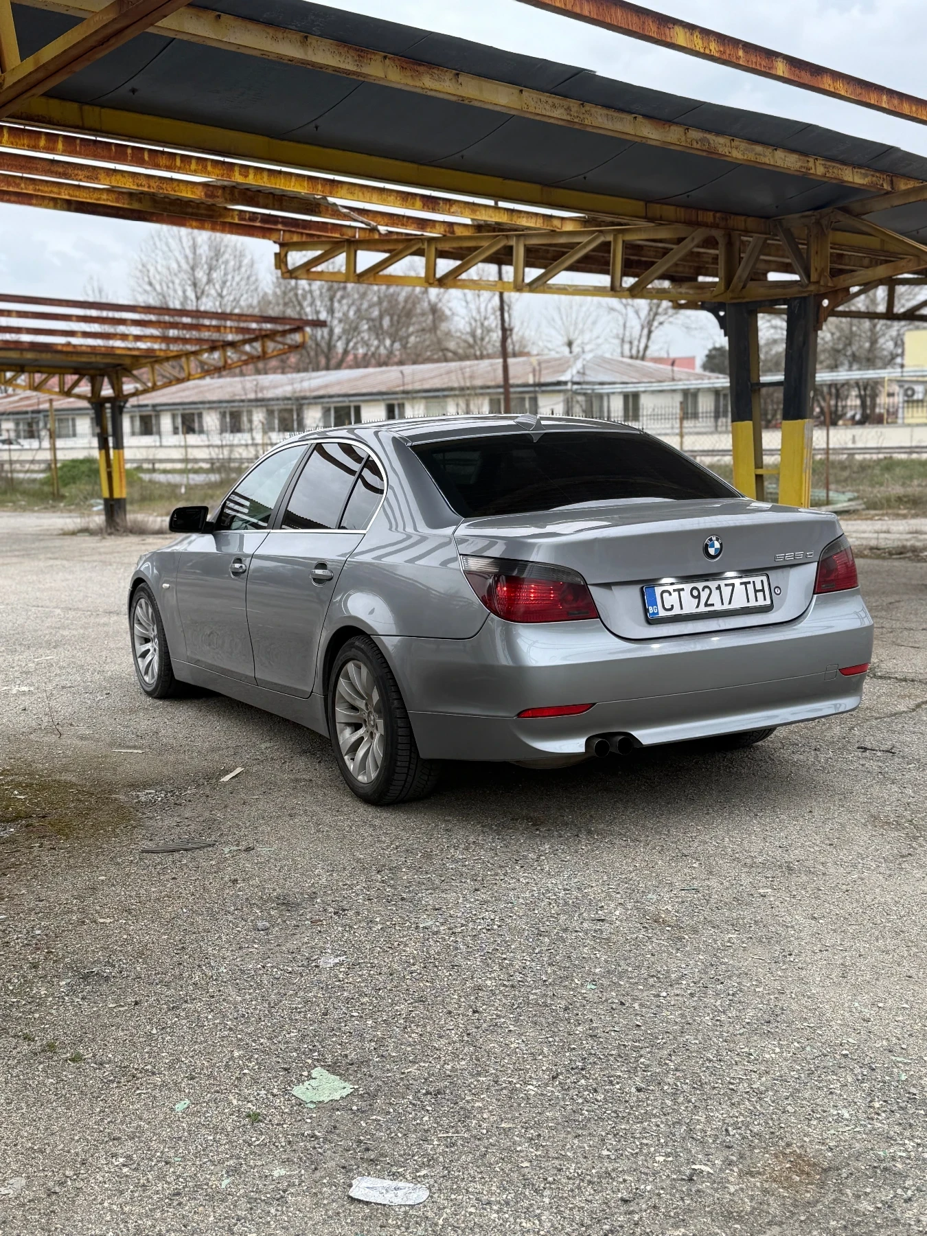 BMW 530, снимка 5 - Автомобили и джипове - 53894320