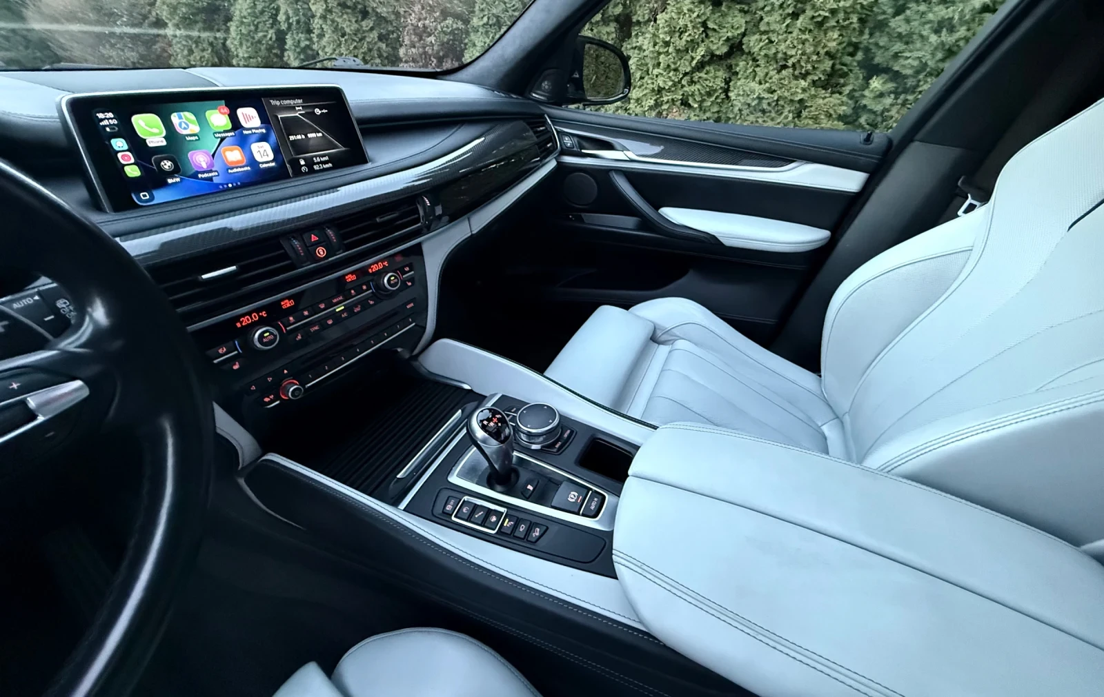 BMW X5M Panorama/H&K/CarPlay/Alcantara, снимка 10 - Автомобили и джипове - 53892313