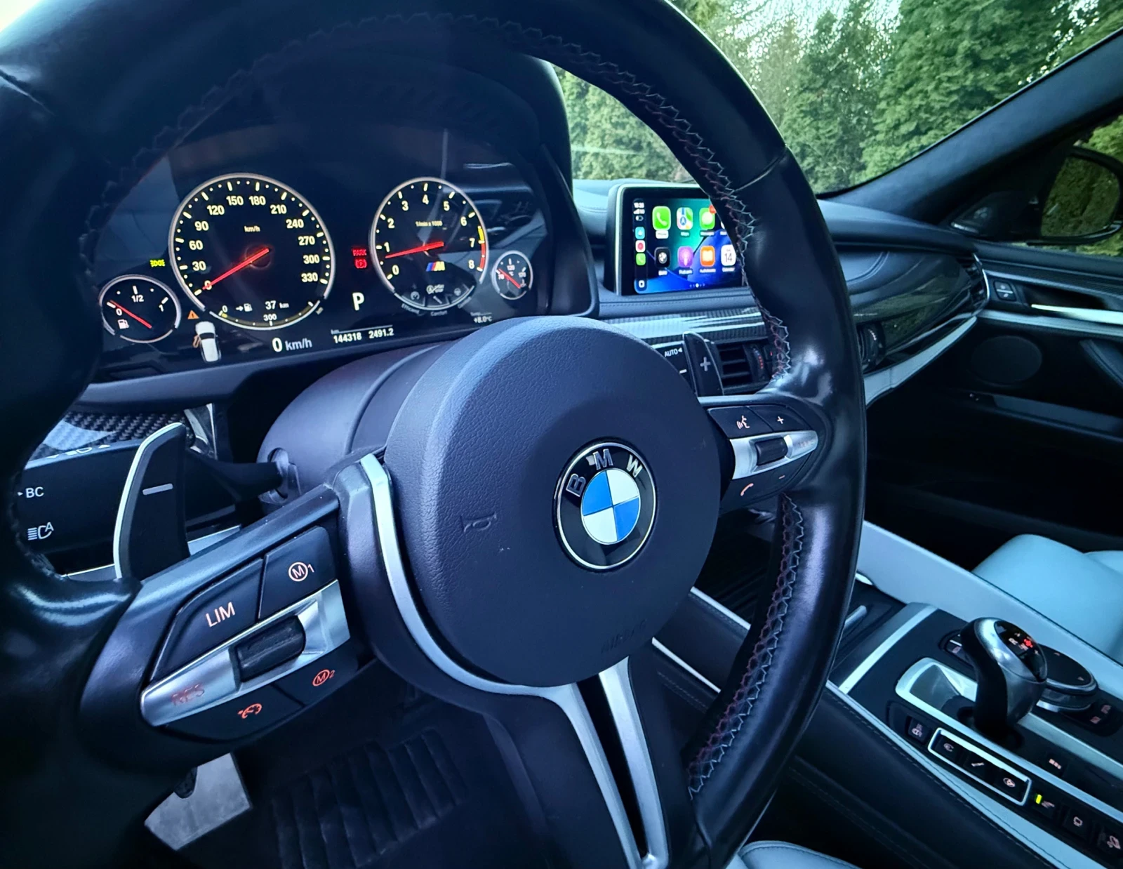 BMW X5M Panorama/H&K/CarPlay/Alcantara, снимка 8 - Автомобили и джипове - 53892313