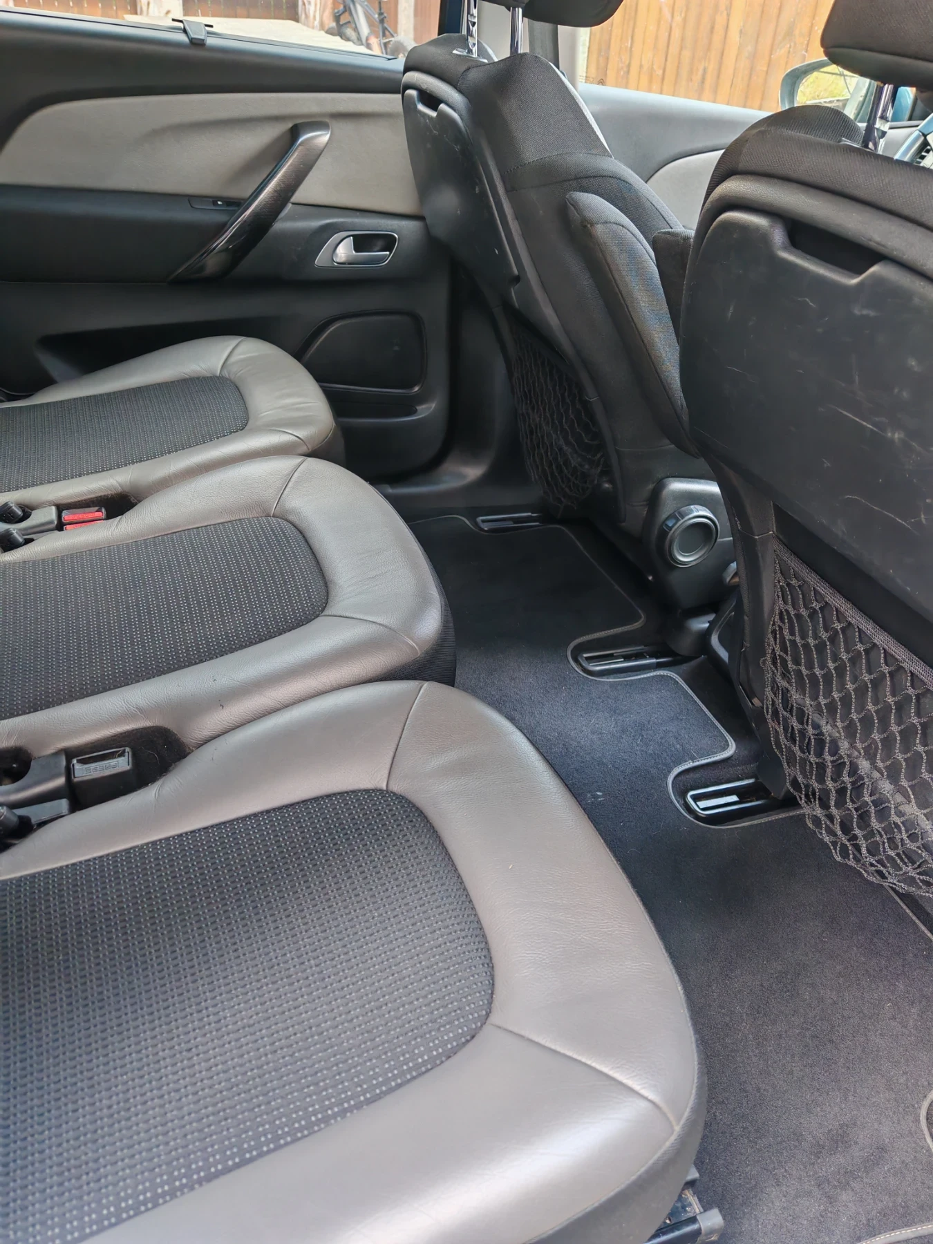 Citroen Grand C4 Picasso Ван, снимка 11 - Автомобили и джипове - 54175906