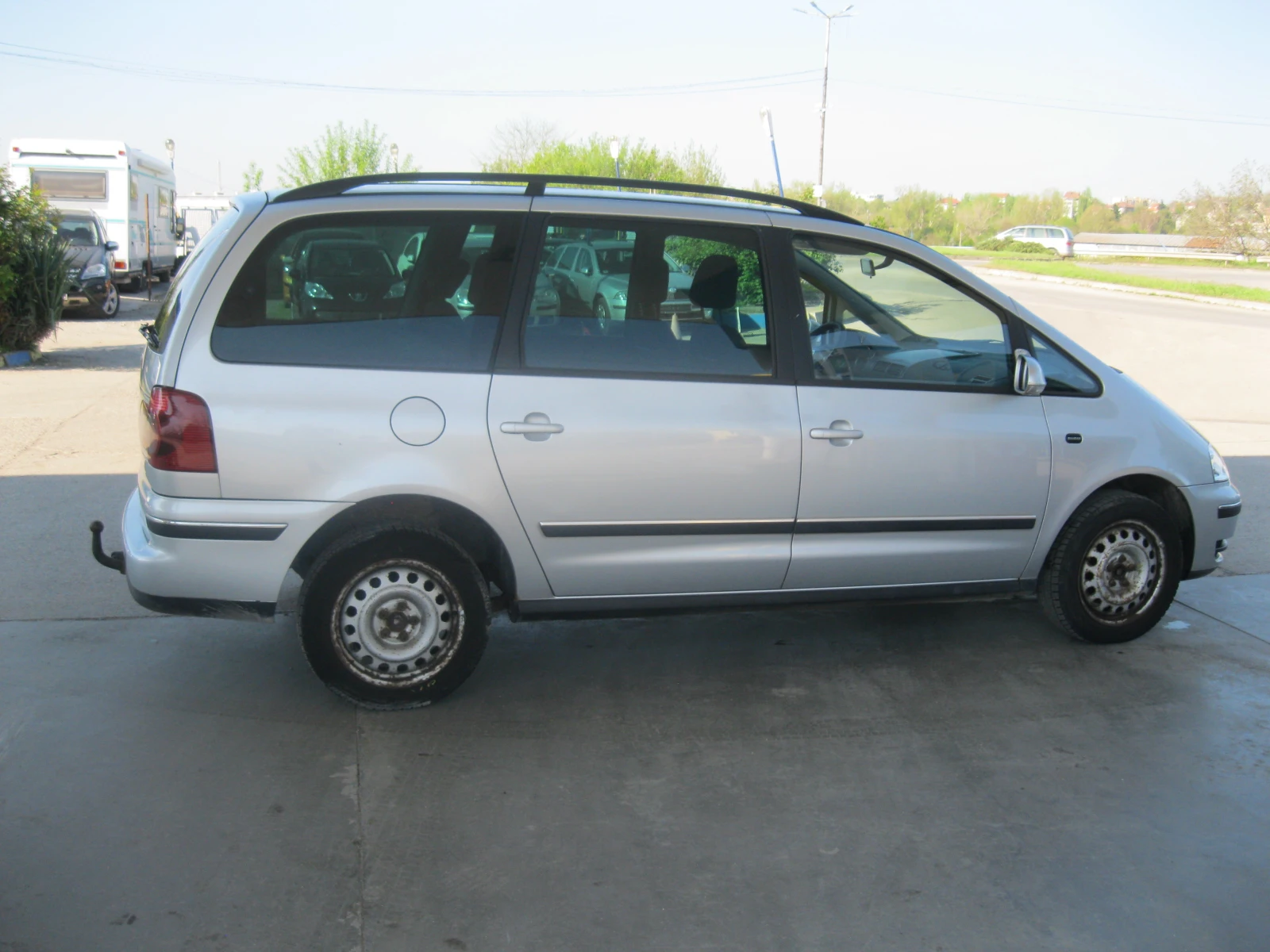 VW Sharan 1.9-116 ks, снимка 7 - Автомобили и джипове - 54246521