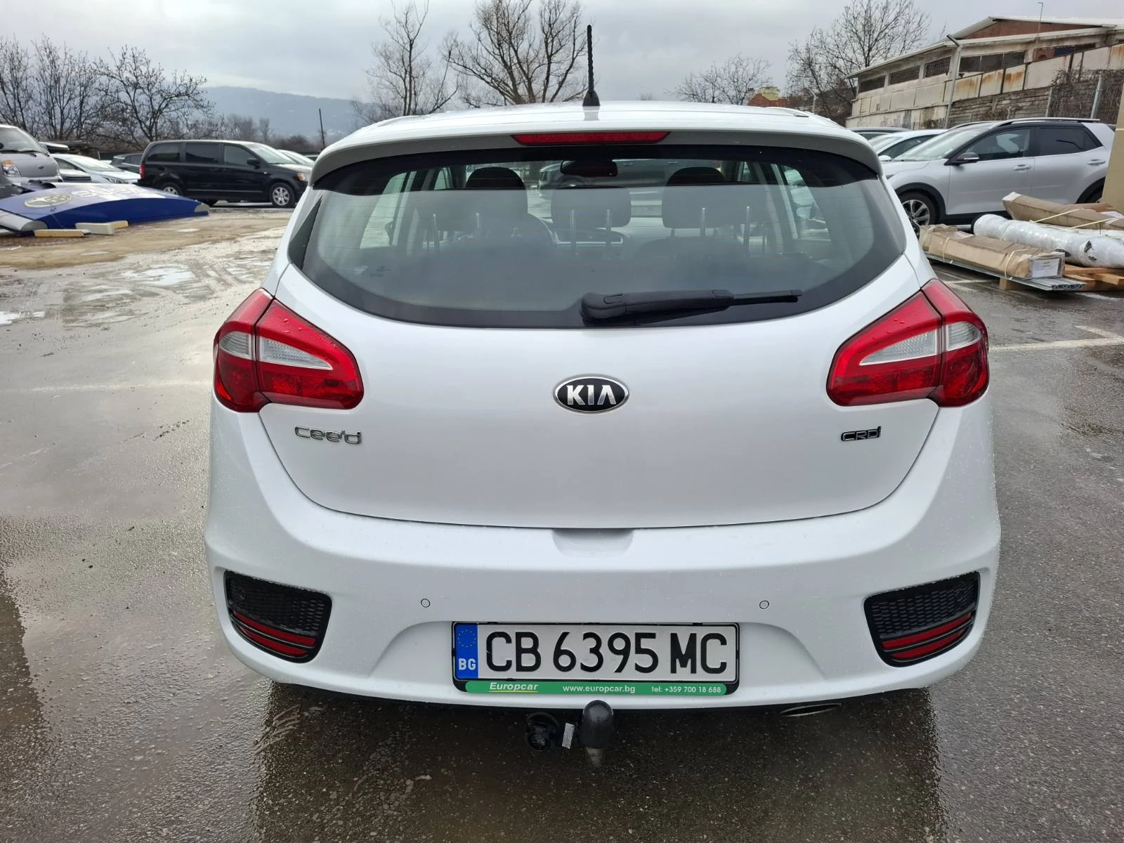 Kia Ceed 1.6 crdi , снимка 5 - Автомобили и джипове - 54258084