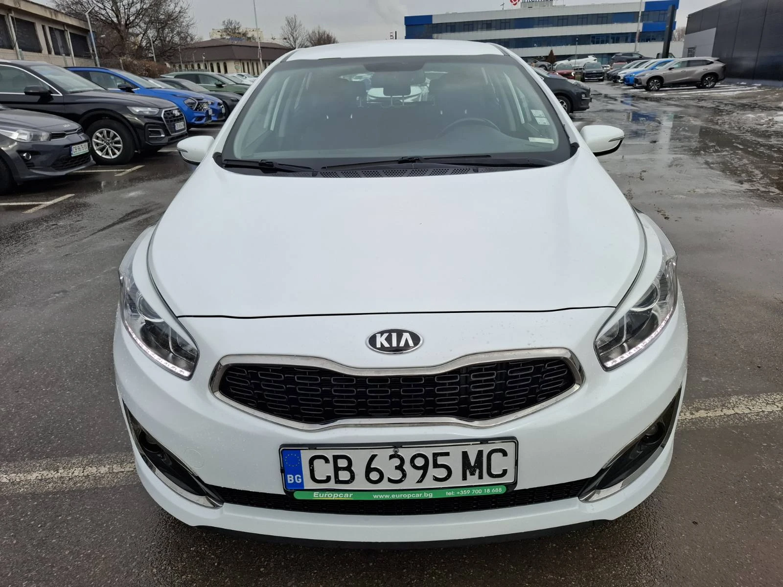 Kia Ceed 1.6 crdi , снимка 2 - Автомобили и джипове - 54258084
