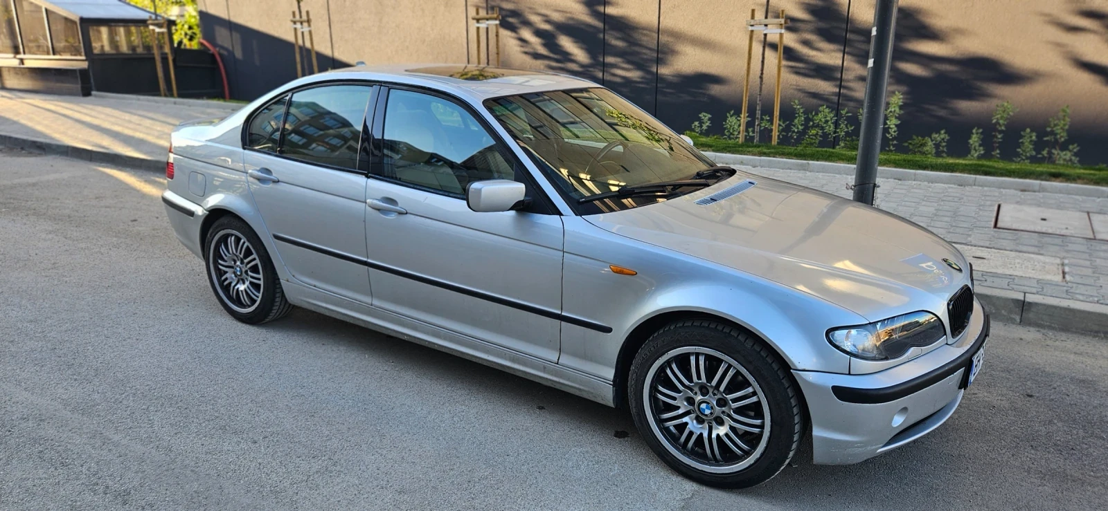 BMW 320, снимка 3 - Автомобили и джипове - 54555949