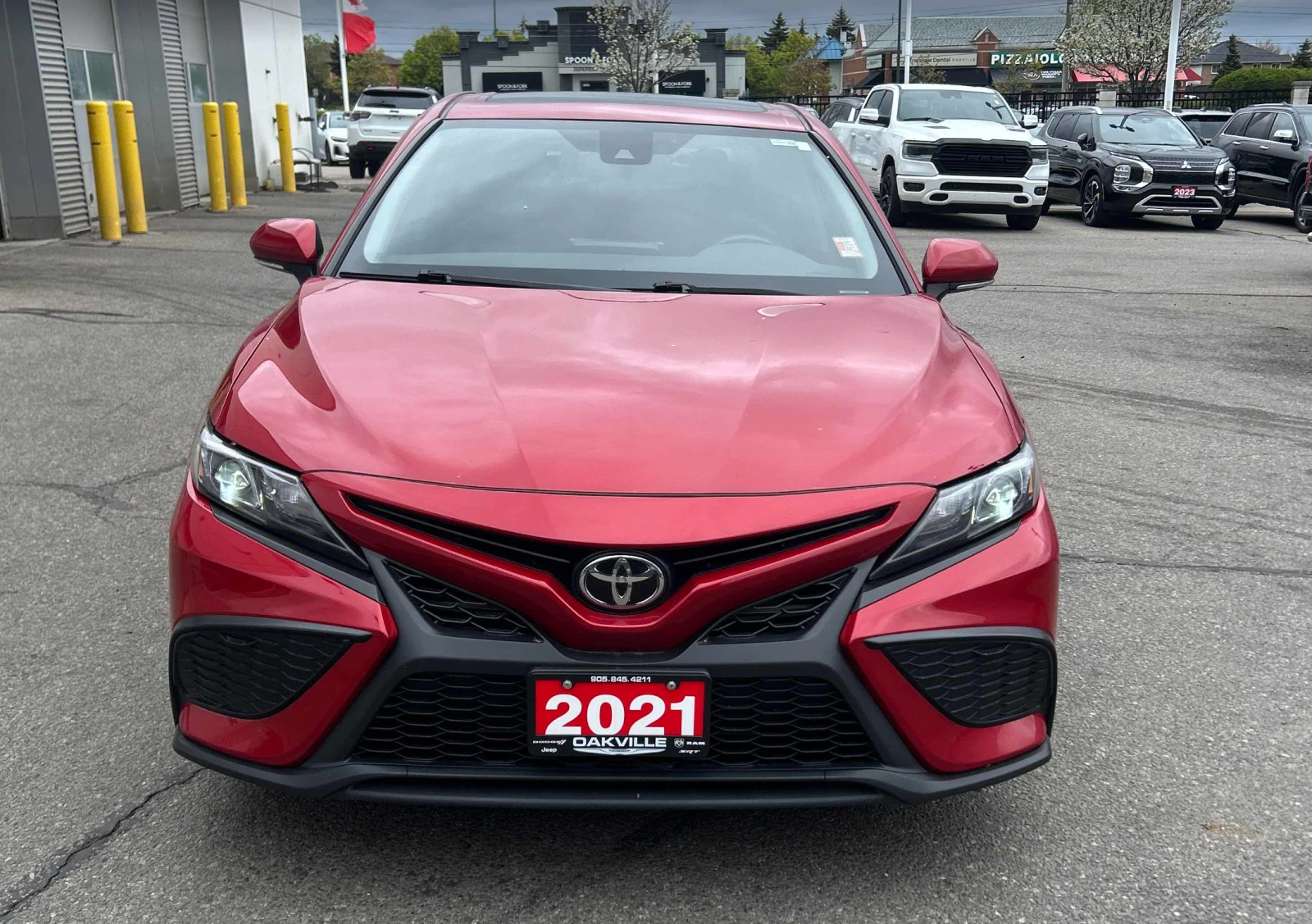 Toyota Camry SE * Nightshade пакет* , снимка 4 - Автомобили и джипове - 54567286