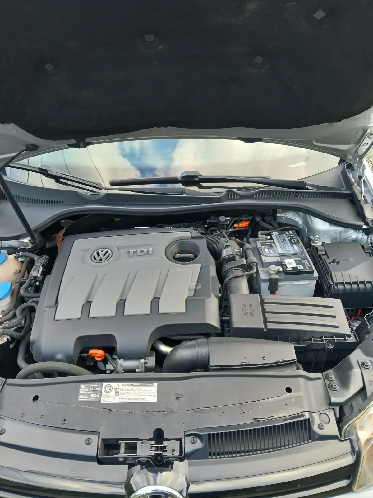 VW Golf 1.6 TDI, снимка 17 - Автомобили и джипове - 54754657