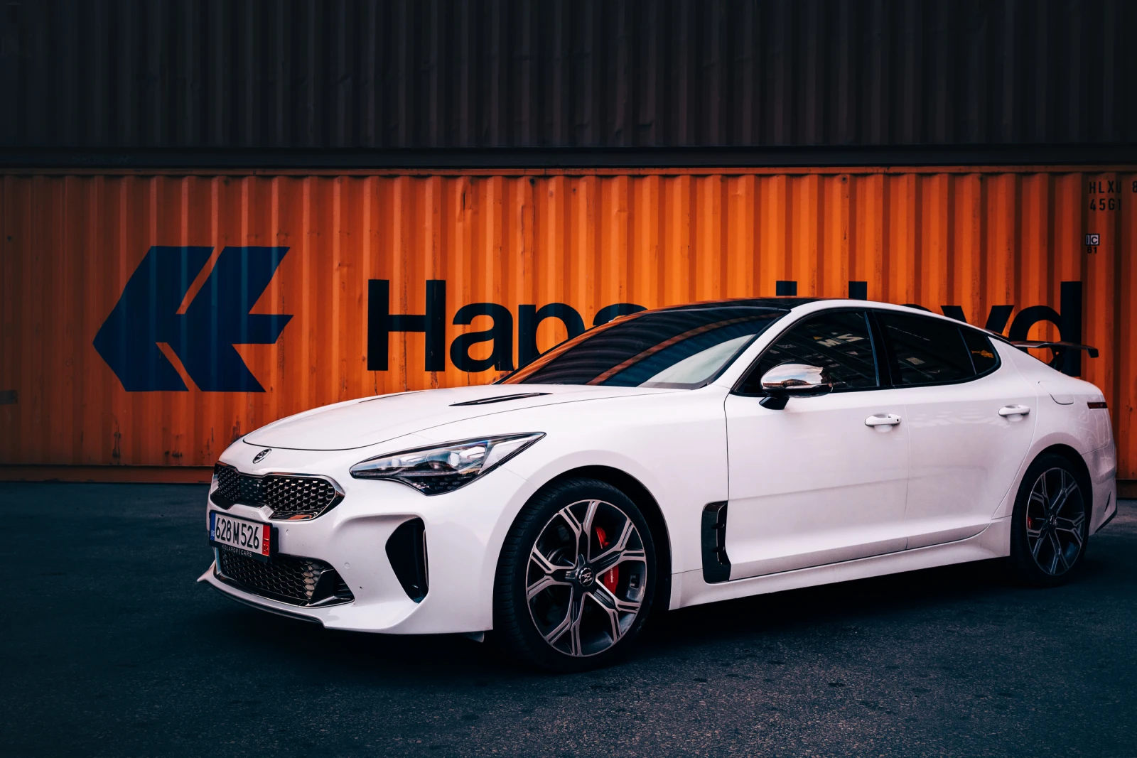 Kia Stinger, снимка 2 - Автомобили и джипове - 54774358