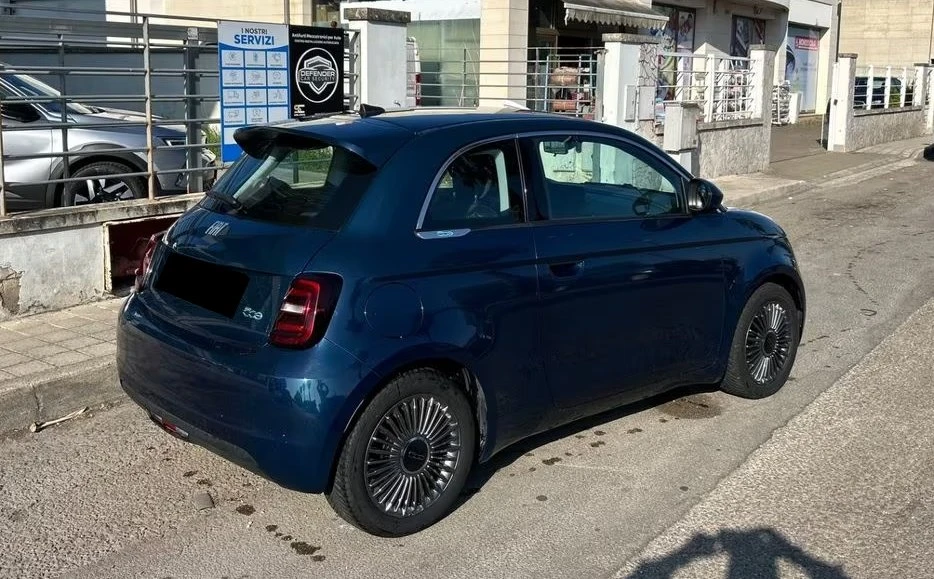 Fiat 500 ELECTRIC/Berlina/118HP/42kWh/19000km/TOP, снимка 6 - Автомобили и джипове - 54930199