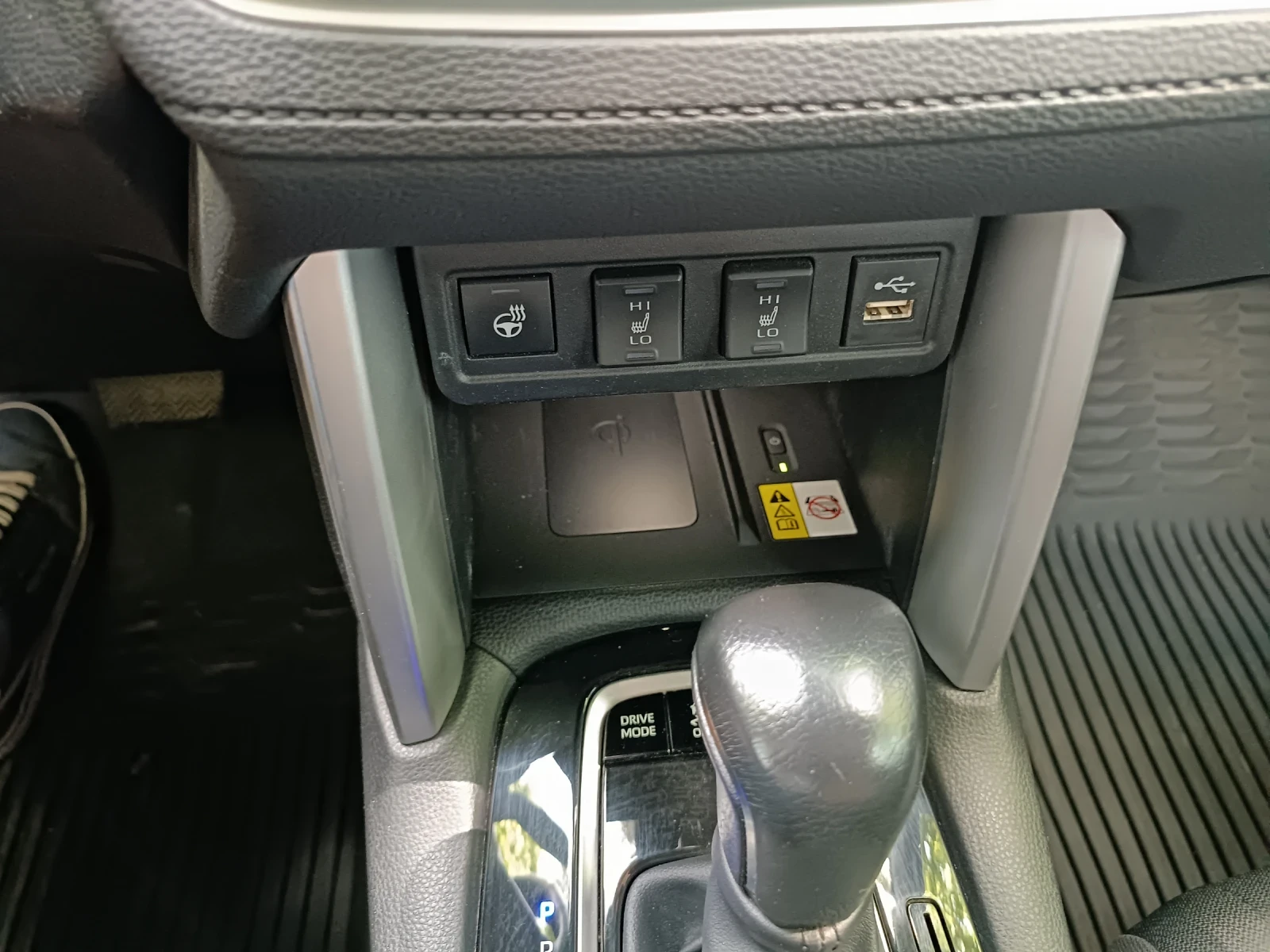 Toyota Corolla Cross Executive plus , снимка 10 - Автомобили и джипове - 55156039