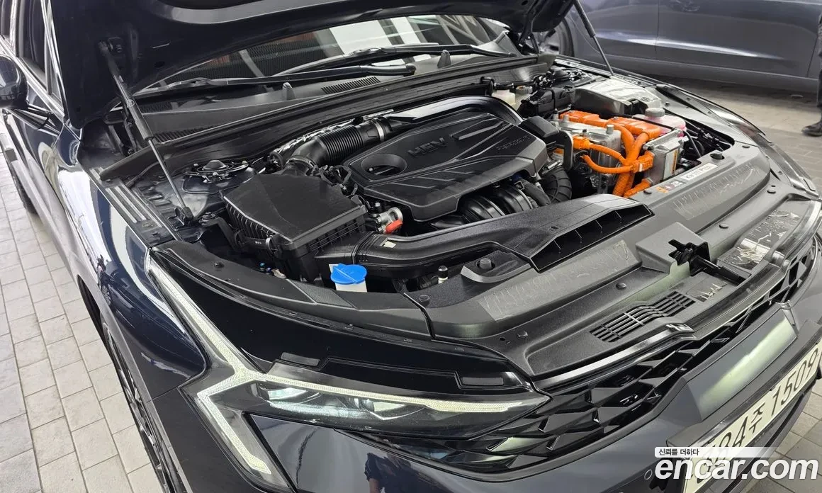 Kia K5 * HYBRID* PRESTIGE* DIS* BS* ОБДУХВАНЕ* , снимка 6 - Автомобили и джипове - 55202157