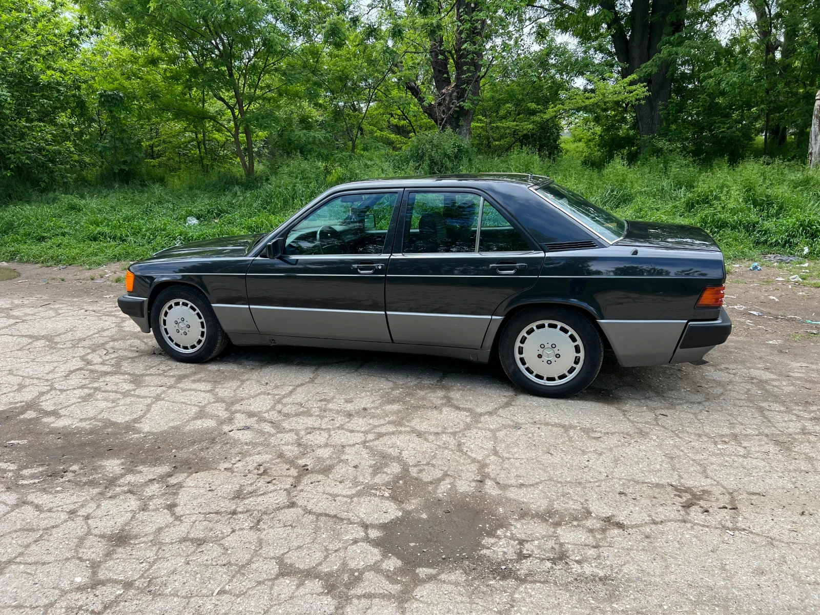 Mercedes-Benz 190 2.3, снимка 17 - Автомобили и джипове - 55285864