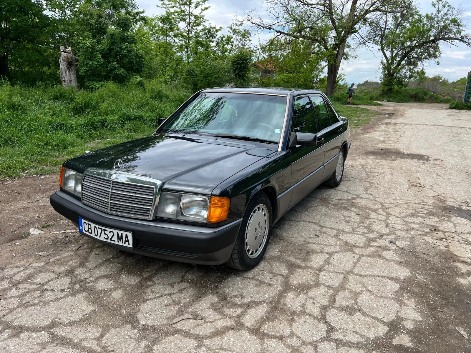 Mercedes-Benz 190 2.3, снимка 8 - Автомобили и джипове - 55285864