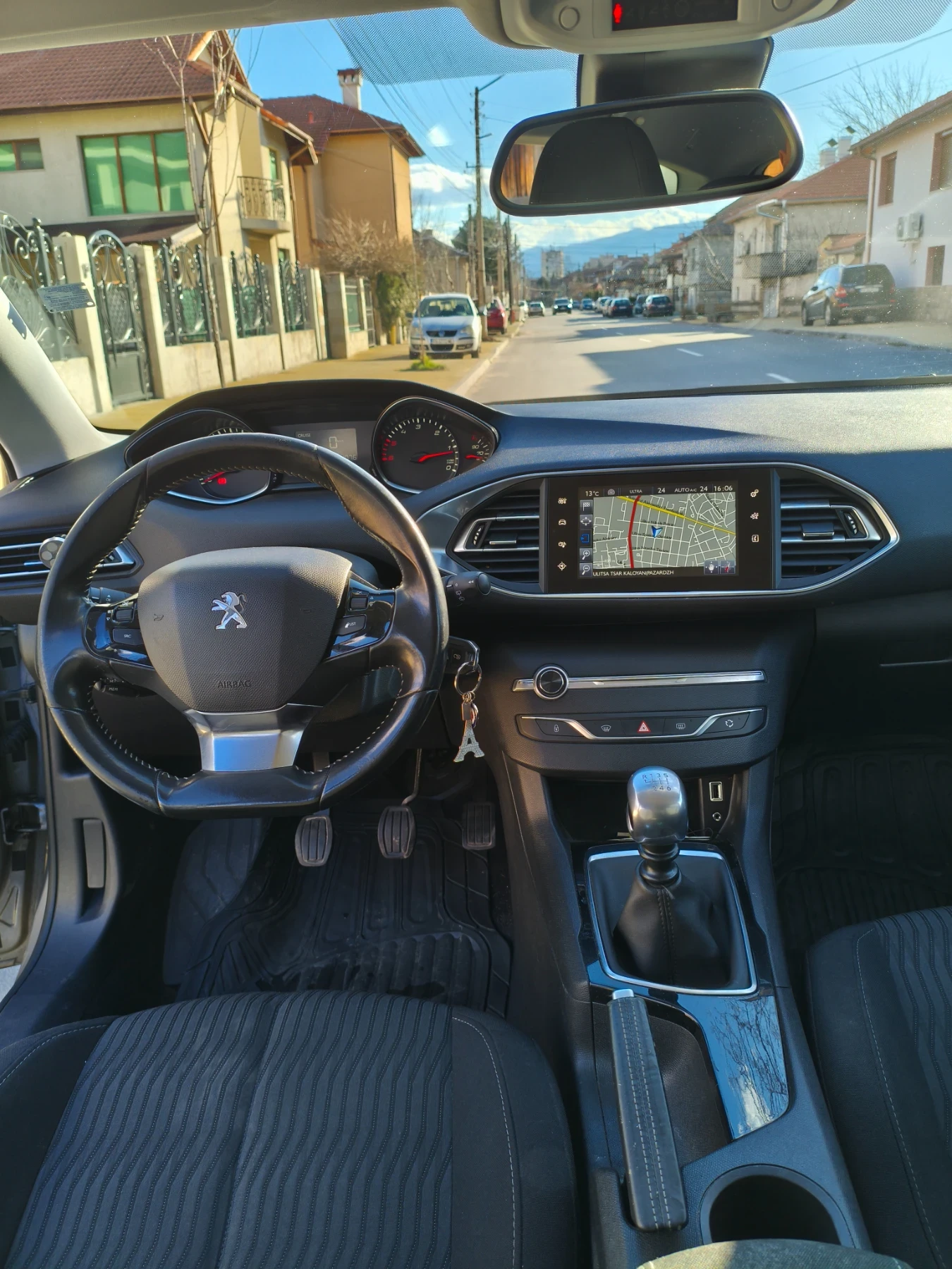 Peugeot 308 308, снимка 3 - Автомобили и джипове - 55565078