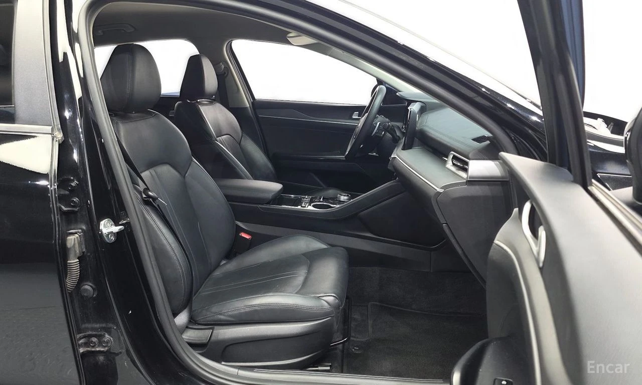 Kia K5 2.0 Trendy* ПОДГРЕВ* КАМЕРА* KEYLESS* LANE ASSIST*, снимка 7 - Автомобили и джипове - 55625117