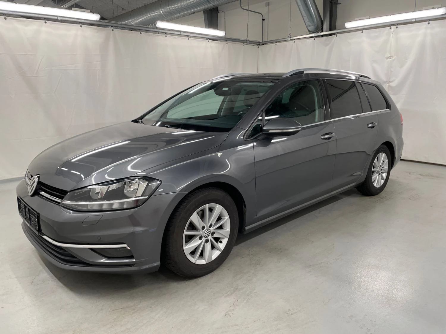 VW Golf Highline 1.4 бензин