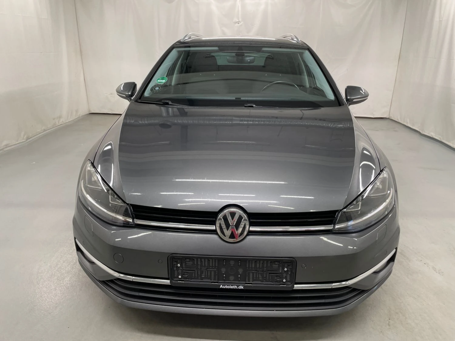 VW Golf Highline 1.4 бензин, снимка 2 - Автомобили и джипове - 55651076