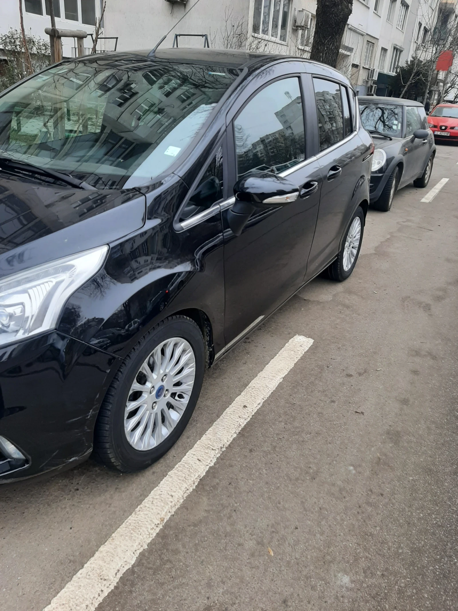 Ford B-Max, снимка 2 - Автомобили и джипове - 55679601