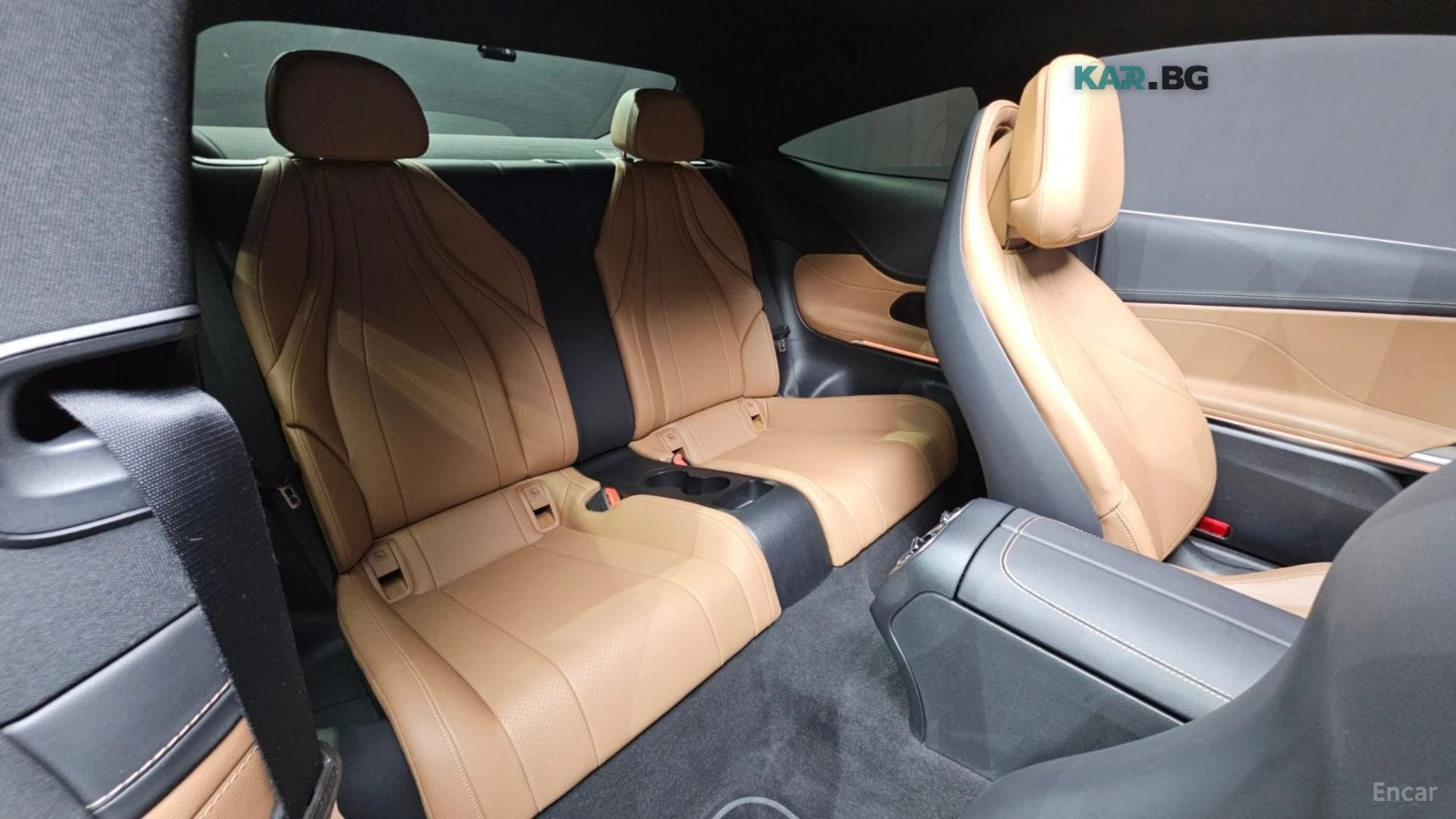 Mercedes-Benz CLE 200 AMG-LINE* DISTRONIC* 360* ПОДГРЕВ* ОБДУХ* HUD* , снимка 10 - Автомобили и джипове - 56131202