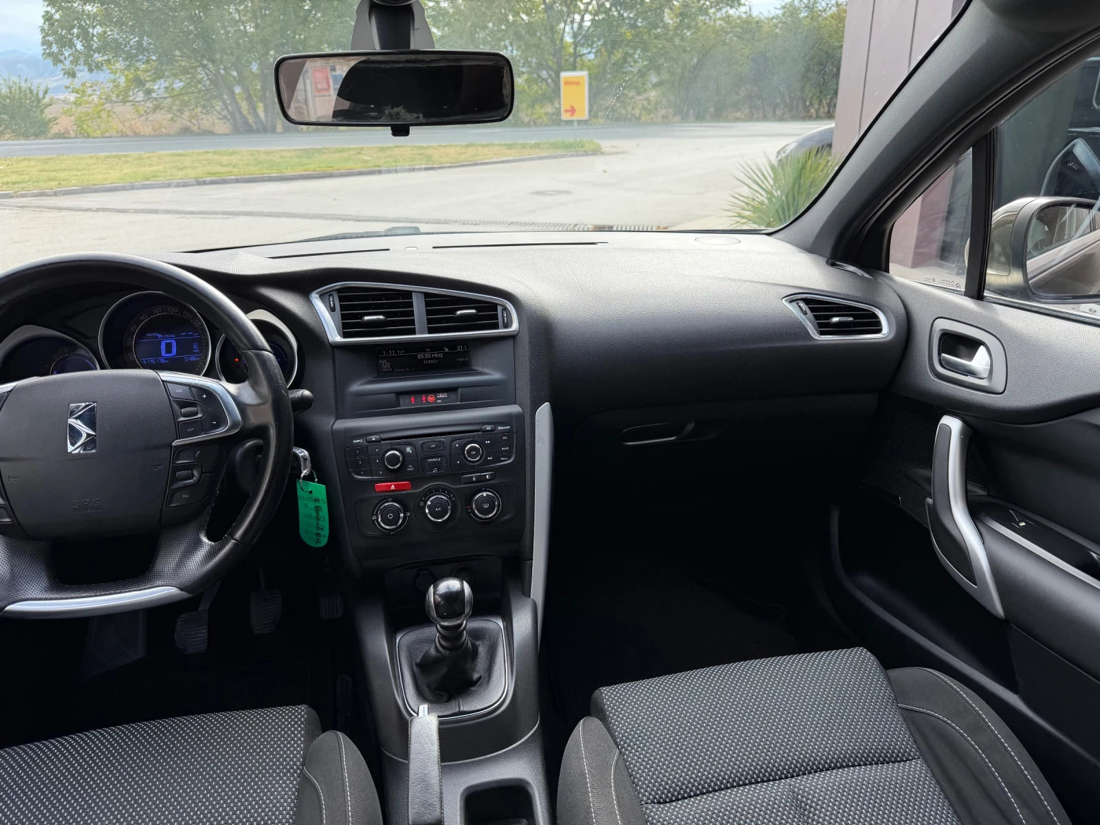 Citroen DS4 1.6HdI-112к.с-2012г, снимка 12 - Автомобили и джипове - 56722327