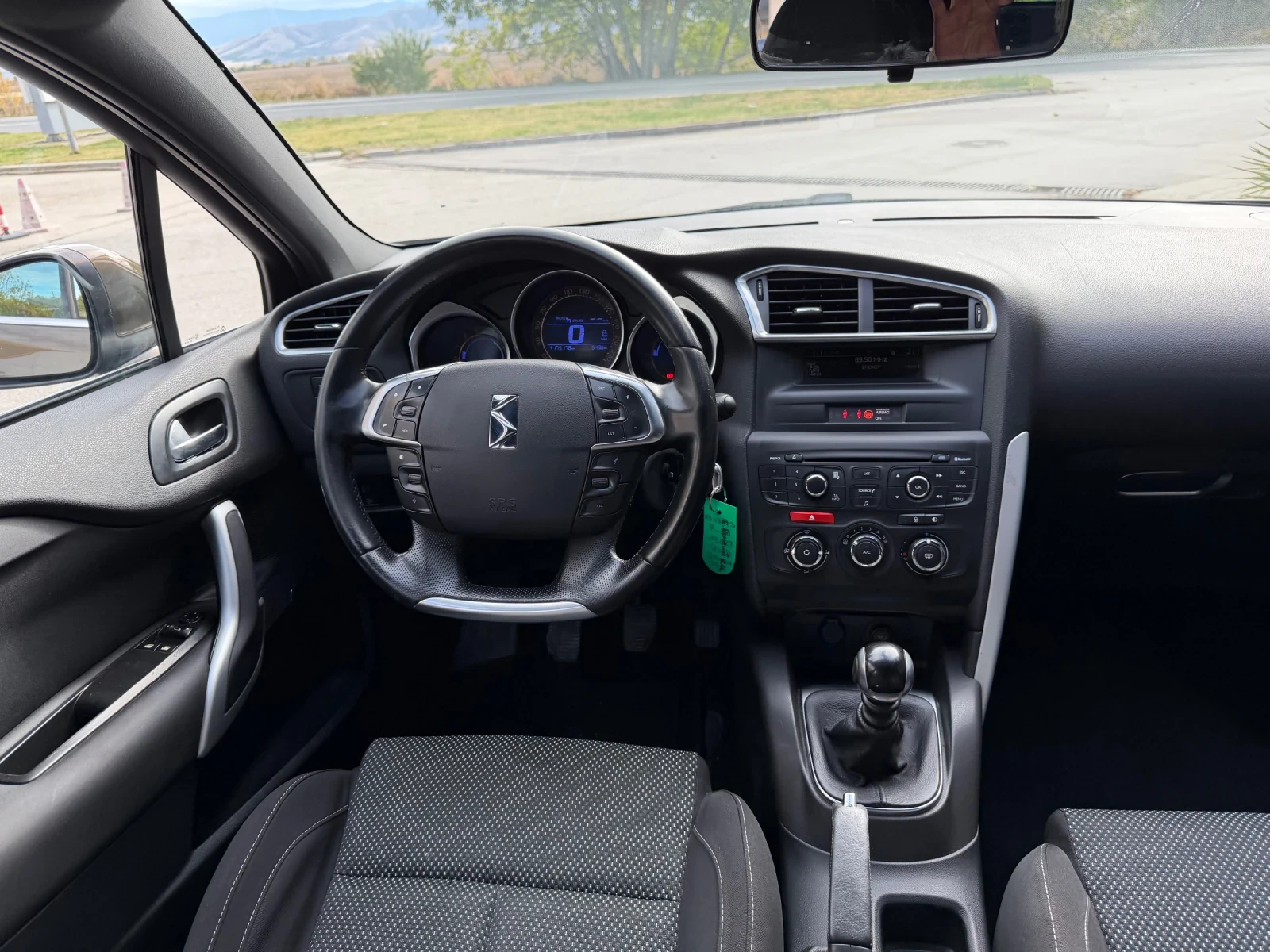 Citroen DS4 1.6HdI-112к.с-2012г, снимка 13 - Автомобили и джипове - 56722327